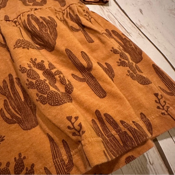 Winter water factory cactus dress - Picture 5 of 10